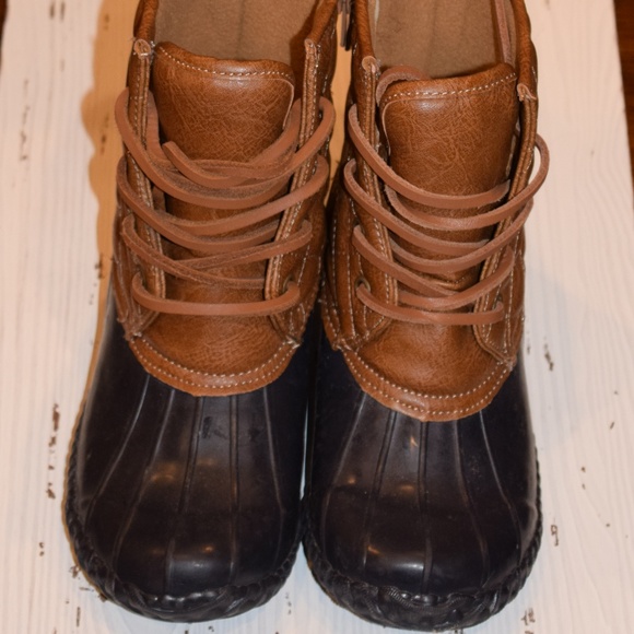 Steve Madden Other - Kids Steve Madden Tillis Duck Boot